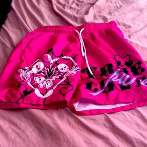I’m selling pink shorts